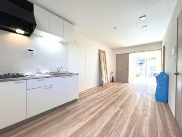 Kukka綱島の居間・リビング|10.2帖リビング