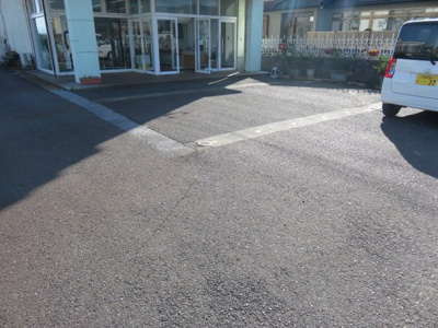 【駐車場】 | メゾンアイリス