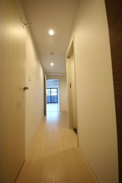 S-FORT堀田通の玄関