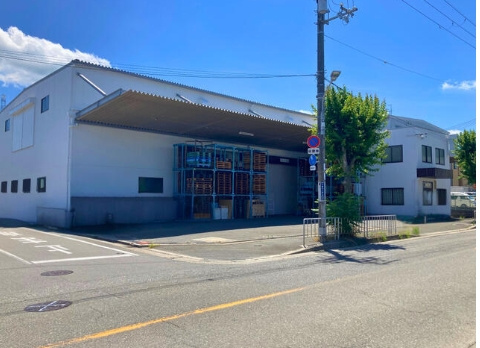 東大阪第２７倉庫の外観