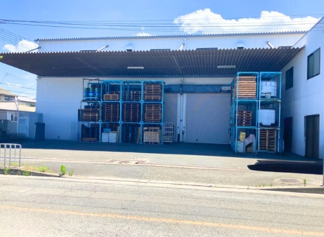 東大阪第２７倉庫の外観