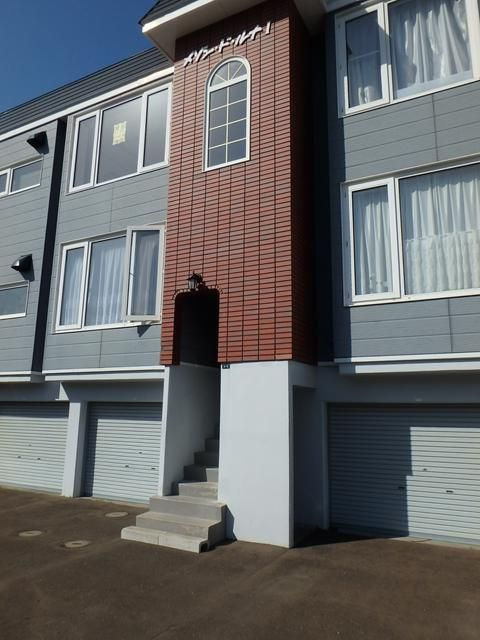 メゾンドルナ１