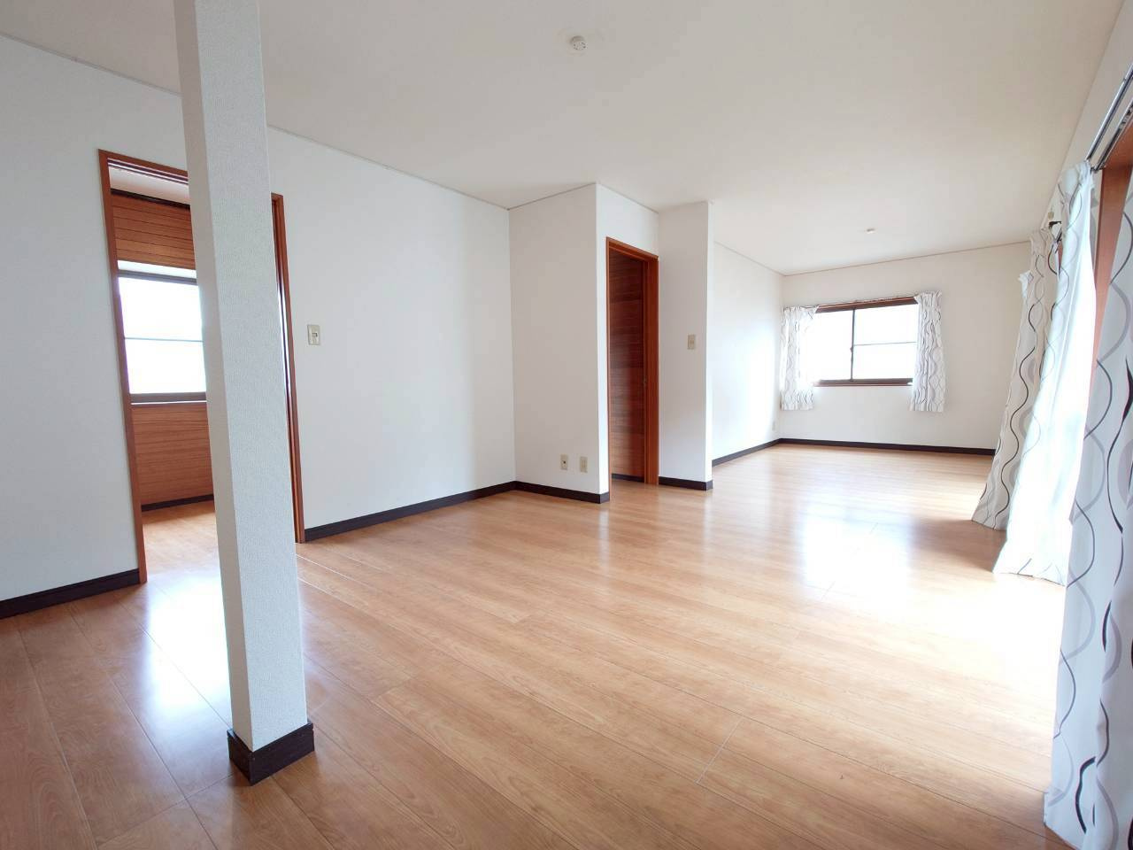 下石田三丁目中古戸建