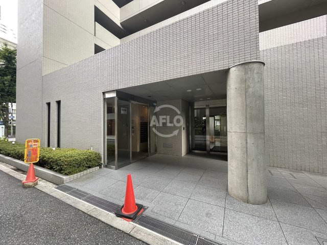 レジディア西天満のエントランス|レジディア西天満　エントランス