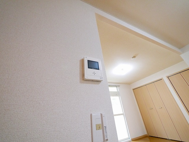 エスポワールB（小瀬町）のセキュリティ|室内モニター付き