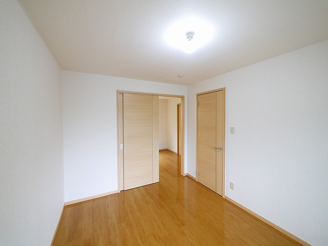 エスポワールB（小瀬町）の寝室|寝室にぴったりのお部屋です