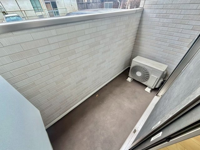 アサノ・モノカーメラのバルコニー