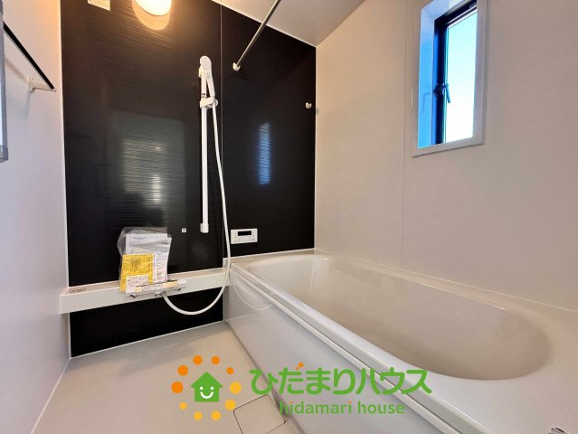 加須市水深第3　新築一戸建て　01　クレイドルガーデンの浴室