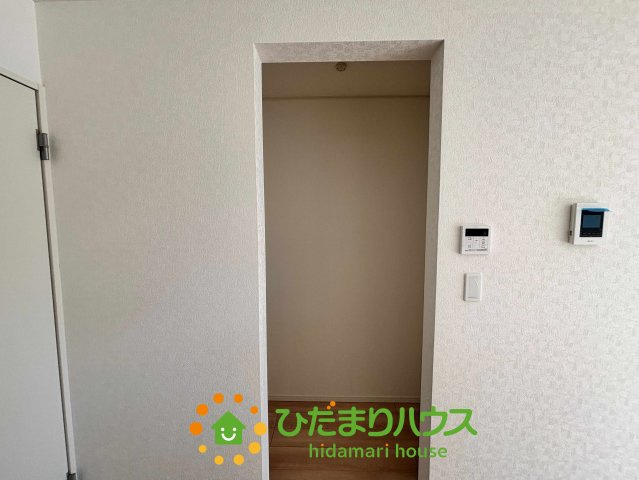 加須市水深第3　新築一戸建て　05　クレイドルガーデンの収納|キッチン横パントリーです！