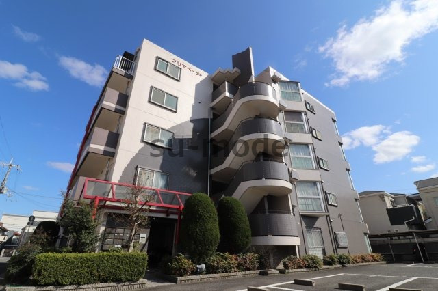 プリマベーラの外観