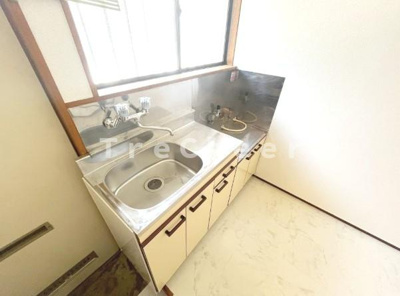 【キッチン】 | リバーハイツ