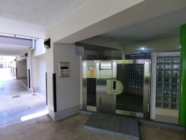 コンプリーションⅠのエントランス