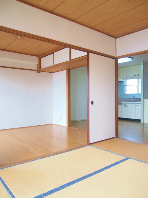 津福サンハイツ【10,000円キャッシュバック対象物件】の子供部屋|お子さんのためのお部屋にいかがでしょうか
