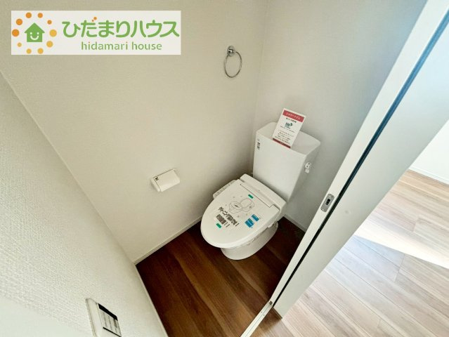 【トイレ】 | 龍ケ崎市城ノ内8期　新築戸建 | 節水できるトイレで、少ないお水でもしっかりと洗浄してくれます！