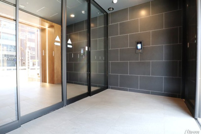 【エントランス】 | メイクス高岳 | 清潔なエントランスです