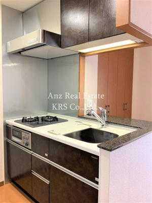 【キッチン】 | リーガルあみだ池新町 | 調理動線を考慮したシステムキッチン♪快適にお料理ができます♪