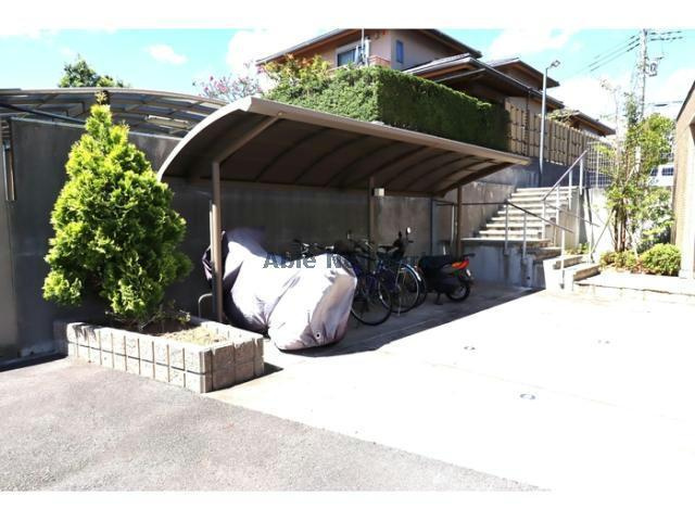 サンシャインヒルズ厨のその他共用部分|駐輪場