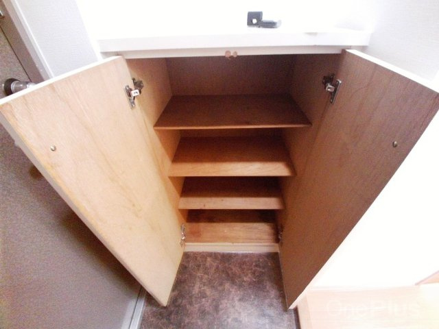 エポック弓木の収納|シューズボックス