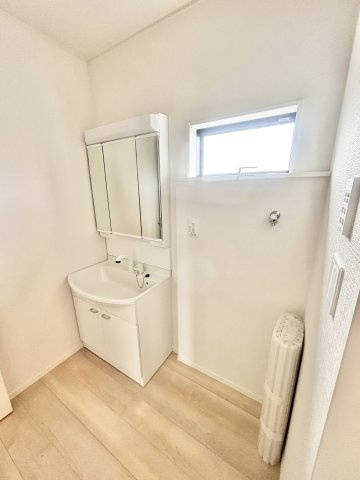 【仲介手数料無料／大治町】大治町八ツ屋第3　クレイドルガーデン　新築戸建　2号棟の独立洗面台