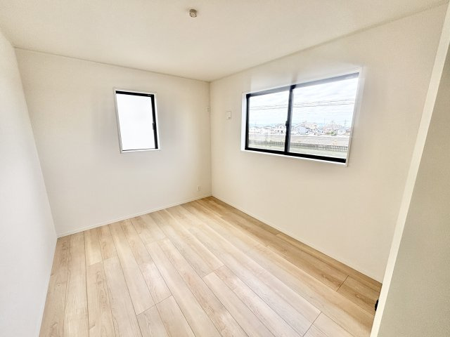 【仲介手数料無料／大治町】大治町八ツ屋第3　クレイドルガーデン　新築戸建　2号棟の洋室