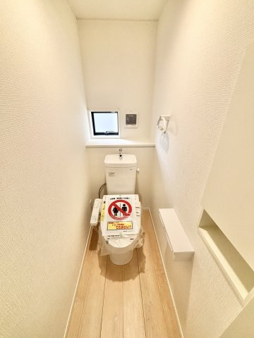 【仲介手数料無料／大治町】大治町八ツ屋第3　クレイドルガーデン　新築戸建　2号棟のトイレ