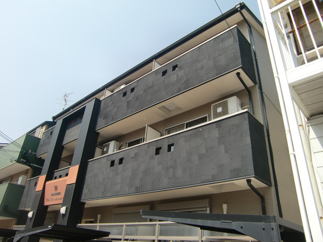 ヴィアノ灘泉通の外観