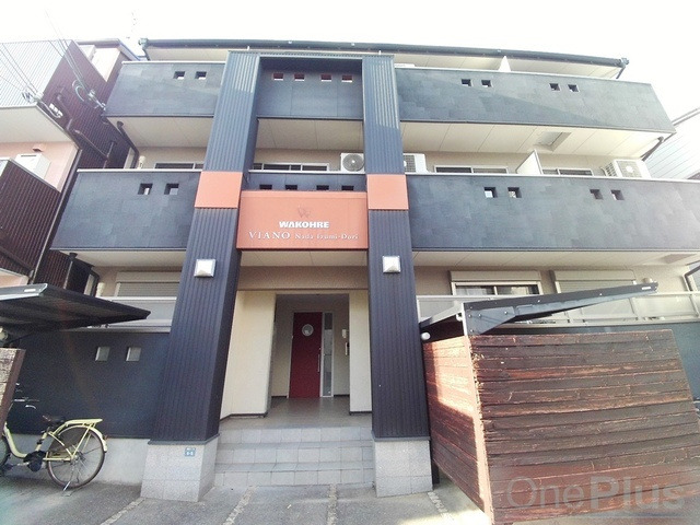 ヴィアノ灘泉通の外観