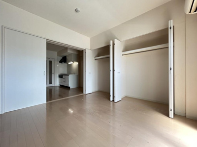 【寝室】 | ライツ福助