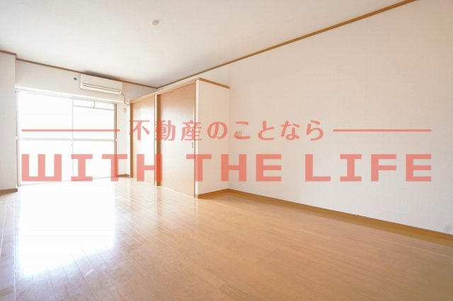 フジマンション【キャッシュバック対象物件】の居間・リビング|使いやすい居間です