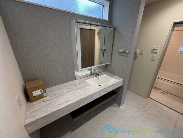 平塚市東中原1丁目　新築戸建　全1棟1号棟の独立洗面台