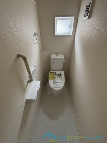 平塚市東中原1丁目　新築戸建　全1棟1号棟のトイレ