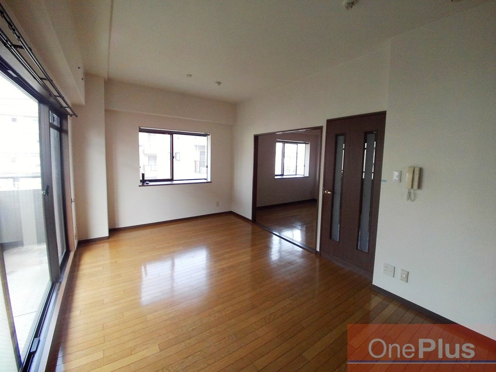 ビエント六甲３の居間・リビング