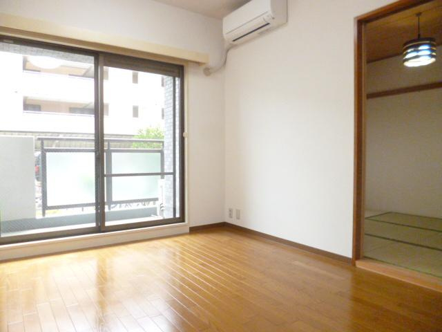 マ・メゾン寿の内装