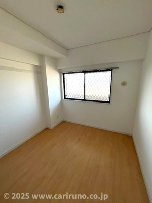 【洋室】 | プレジデント1