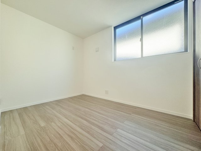 板橋区上板橋3丁目 限定1棟の完成予想図|ゆったりとした玄関スペース
収納も豊富で玄関回りはスッキリと綺麗にお使いいただけます
(イラストは図面を基に起こしたもので実際のものとは多少異なる場合がございます)