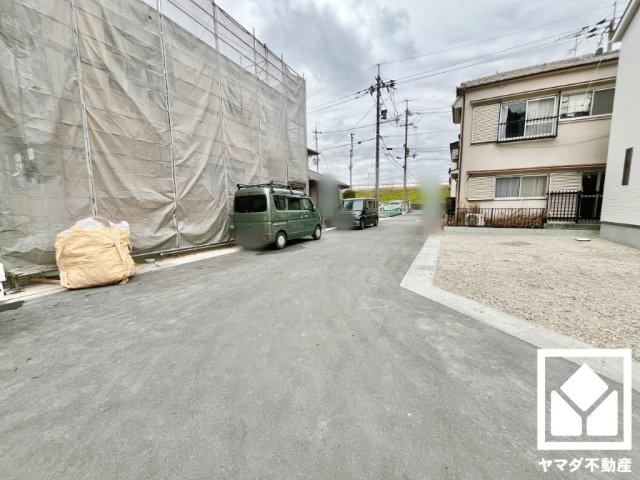 八幡市橋本尻江　第1　1号棟の前面道路含む現地写真|11月7日　現地写真更新