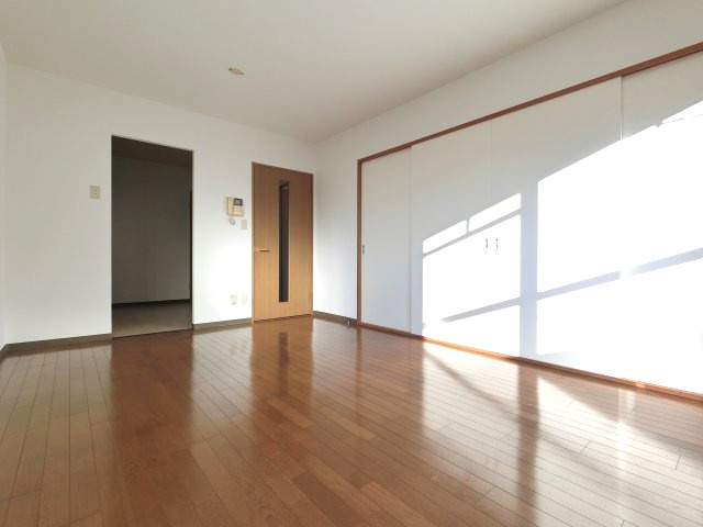 【居間・リビング】