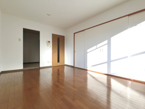 【居間・リビング】