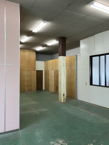 斎藤倉庫の内装|倉庫