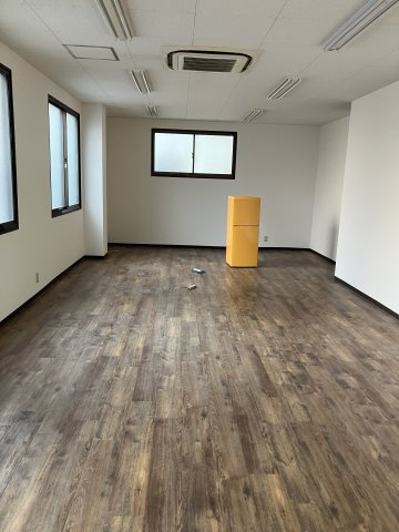 斎藤倉庫の内装|事務所