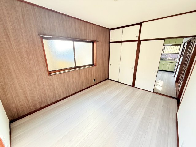 塩屋台2丁目戸建の居間・リビング