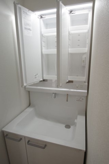 【洗面所】 | 【仲介手数料無料！！】府中市北山町2丁目　新築戸建て（全2棟）B号棟　4790万円