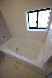 【浴室】 | 【仲介手数料無料！！】府中市北山町2丁目　新築戸建て（全2棟）B号棟　4790万円