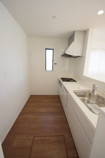 【キッチン】 | 【仲介手数料無料！！】府中市北山町2丁目　新築戸建て（全2棟）B号棟　4790万円