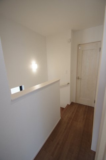 【その他】 | 【仲介手数料無料！！】府中市北山町2丁目　新築戸建て（全2棟）B号棟　4790万円 | 2階廊下