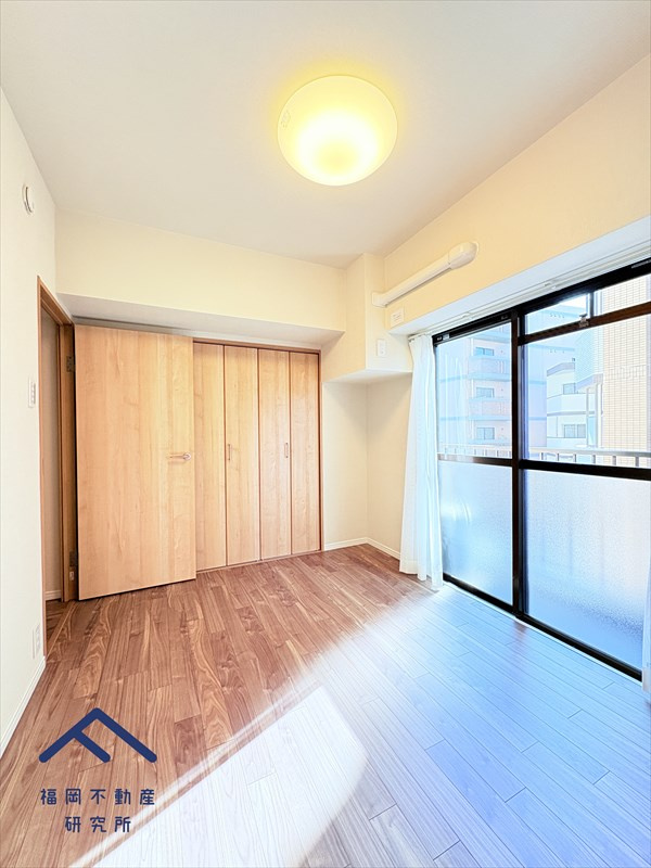 アンピール竹下1号館の洋室