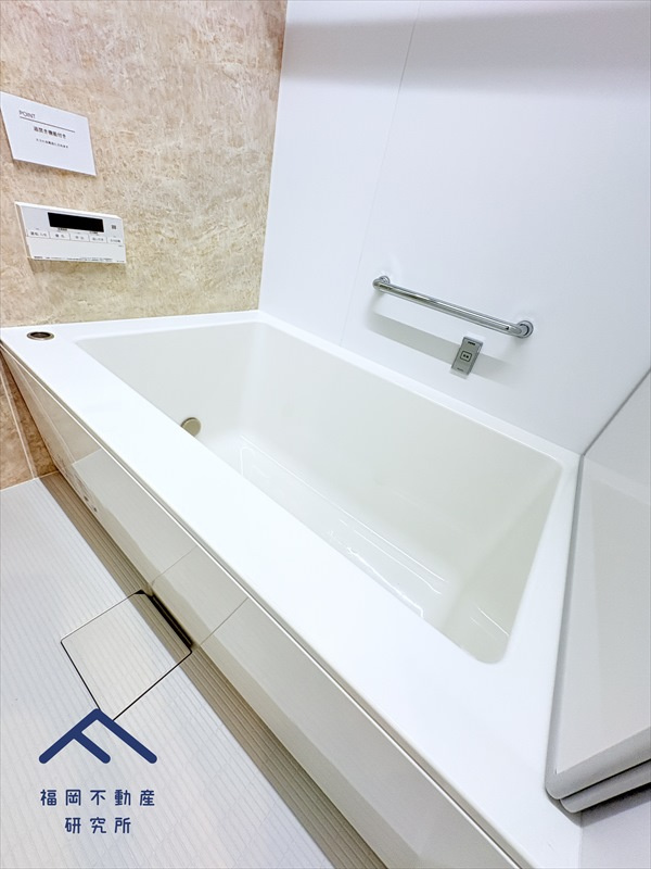 アンピール竹下1号館の浴室