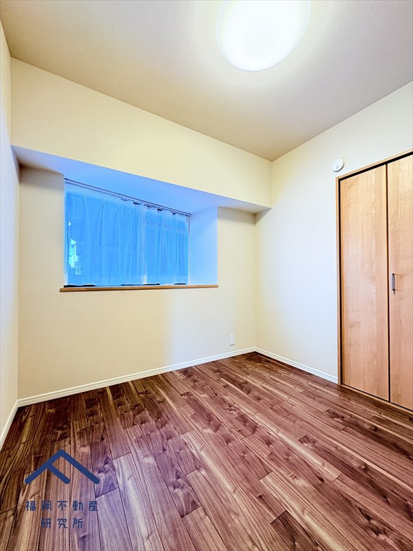 アンピール竹下1号館の洋室