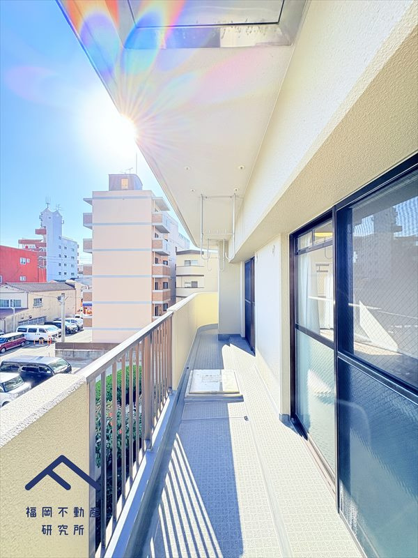 アンピール竹下1号館のバルコニー