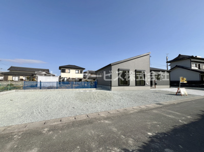 【駐車場】 | 袋井市中新田 3期 新築一戸建て | 駐車場があります